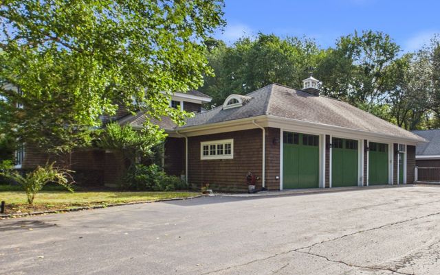 218 Pine St, Rehoboth, MA 02769