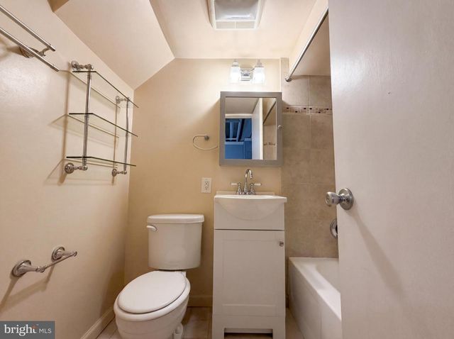 4027 LAWRENCE AVE, Kensington, MD 20895