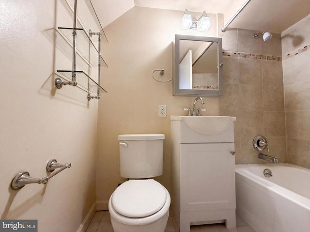 4027 LAWRENCE AVE, Kensington, MD 20895