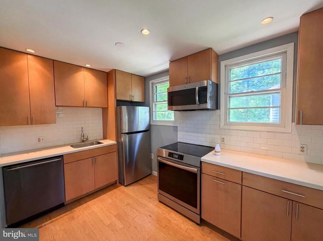 4027 LAWRENCE AVE, Kensington, MD 20895