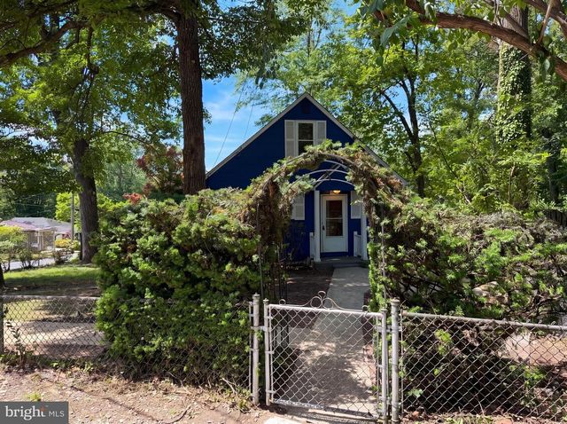 4027 LAWRENCE AVE, Kensington, MD 20895
