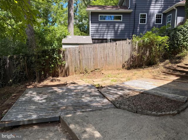 4027 LAWRENCE AVE, Kensington, MD 20895