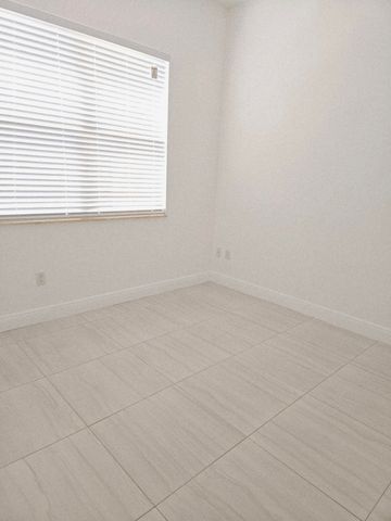 1741 NW 124th Place, Pembroke Pines, FL 33028