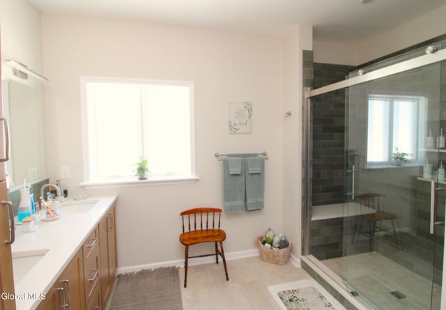 58 Chatsworth Way, Clifton Park, NY 12065