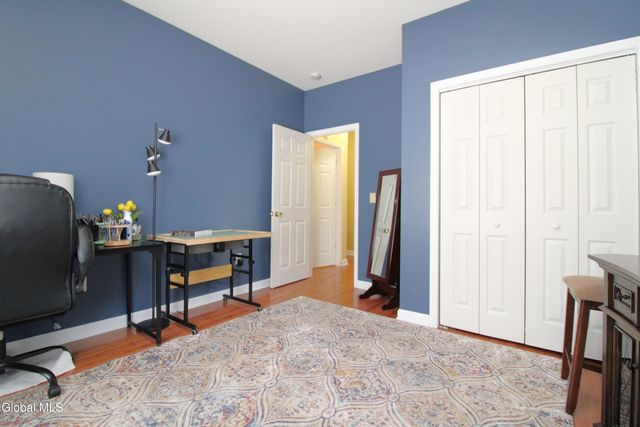 58 Chatsworth Way, Clifton Park, NY 12065