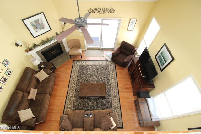 58 Chatsworth Way, Clifton Park, NY 12065