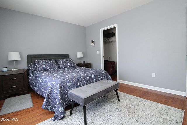 58 Chatsworth Way, Clifton Park, NY 12065