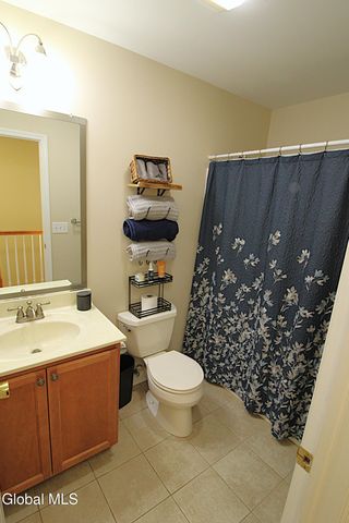 58 Chatsworth Way, Clifton Park, NY 12065