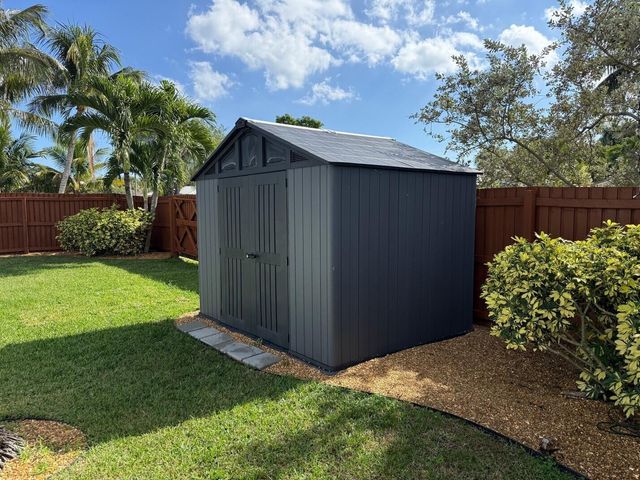 1611 Treemont Avenue, Jupiter, FL 33469