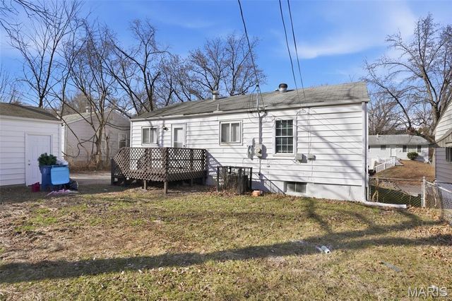 5608 Sapphire Avenue, St Louis, MO 63136