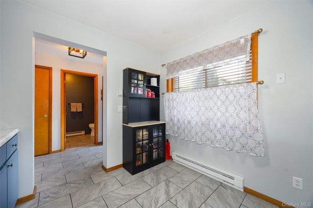 6103 Chelsea Cove N, Hopewell Junction, NY 12533