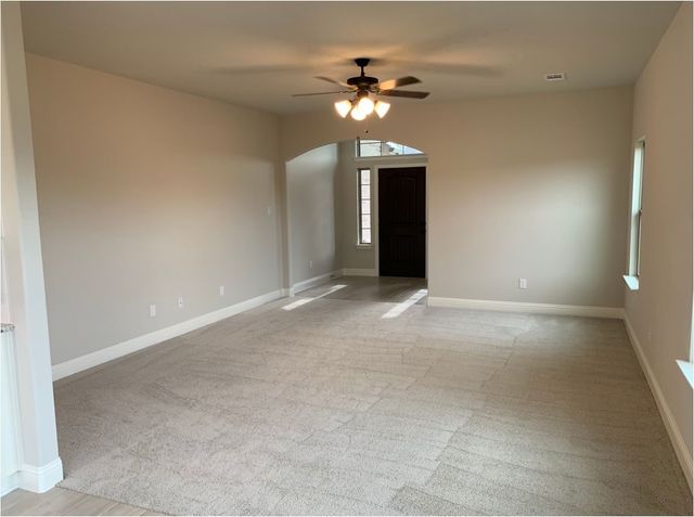 7803 Cottonwood Drive, Greenville, TX 75402