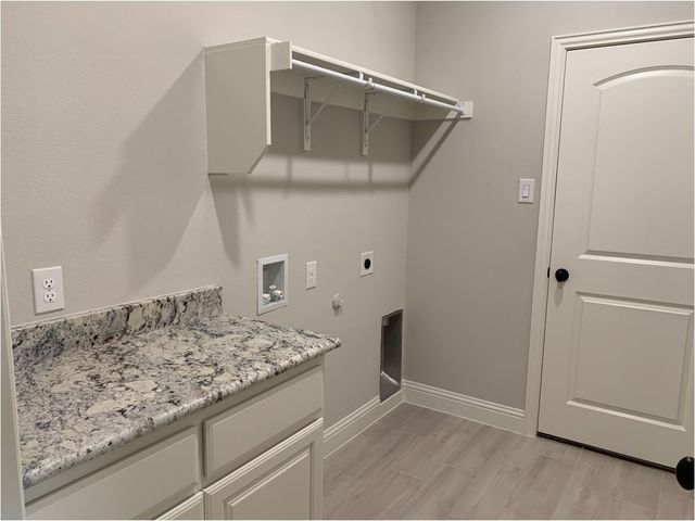 7803 Cottonwood Drive, Greenville, TX 75402