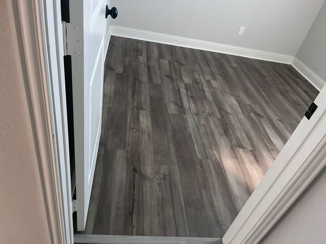 7803 Cottonwood Drive, Greenville, TX 75402