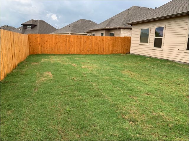 7803 Cottonwood Drive, Greenville, TX 75402