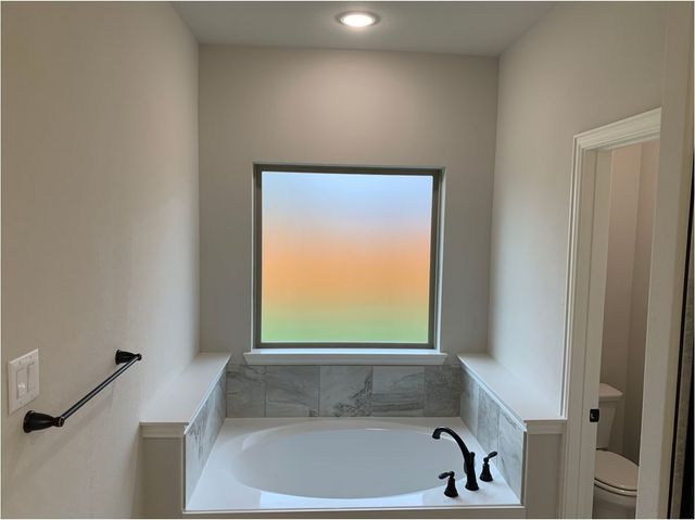 7803 Cottonwood Drive, Greenville, TX 75402