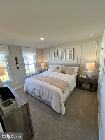 115 JONAGOLD DR, Glassboro, NJ 08028