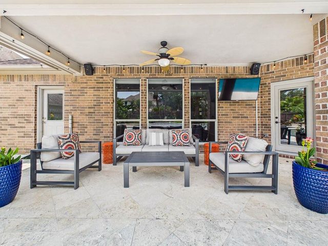 2396 Indigo Harbour Lane, League City, TX 77573
