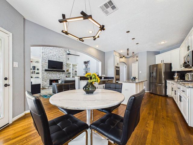 2396 Indigo Harbour Lane, League City, TX 77573