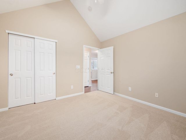 4888 Ashleigh Drive, Dublin, OH 43016
