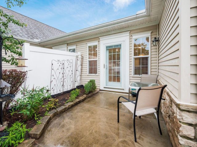 4888 Ashleigh Drive, Dublin, OH 43016