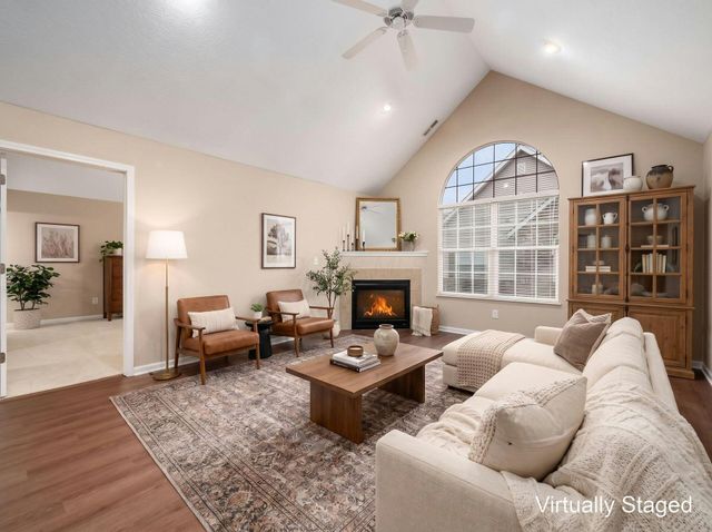 4888 Ashleigh Drive, Dublin, OH 43016