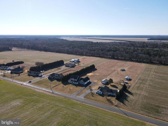 12390 DEER FOREST RD, Bridgeville, DE 19933