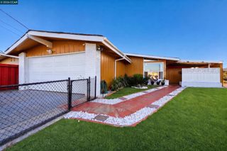 27507 Barcelona Ave, Hayward, CA 94545