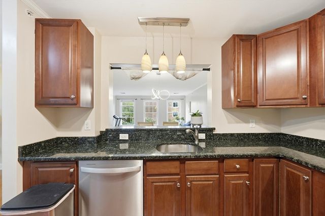 11 Cheriton Rd 306, Boston, MA 02132