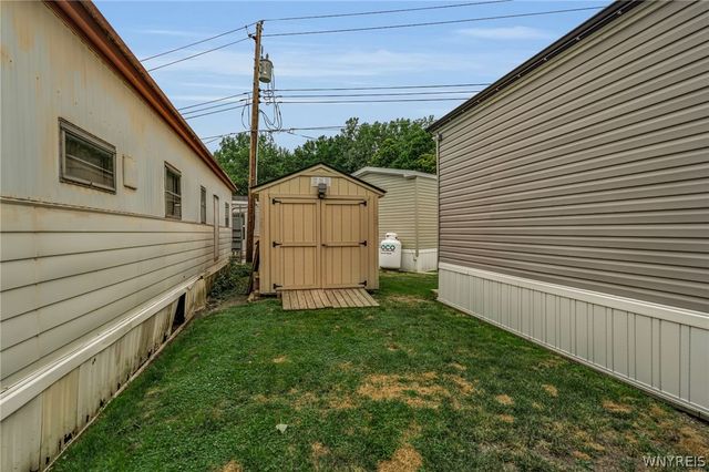 2296 Union Road 63, Cheektowaga, NY 14227