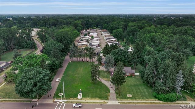 2296 Union Road 63, Cheektowaga, NY 14227