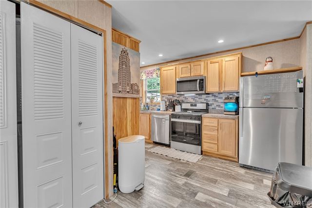 2296 Union Road 63, Cheektowaga, NY 14227
