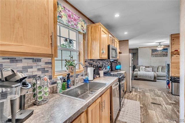 2296 Union Road 63, Cheektowaga, NY 14227