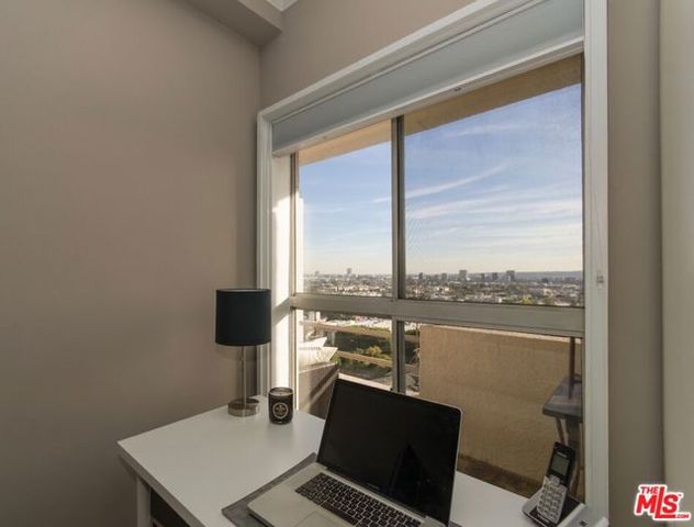 1131 ALTA LOMA Road 403, West Hollywood, CA 90069