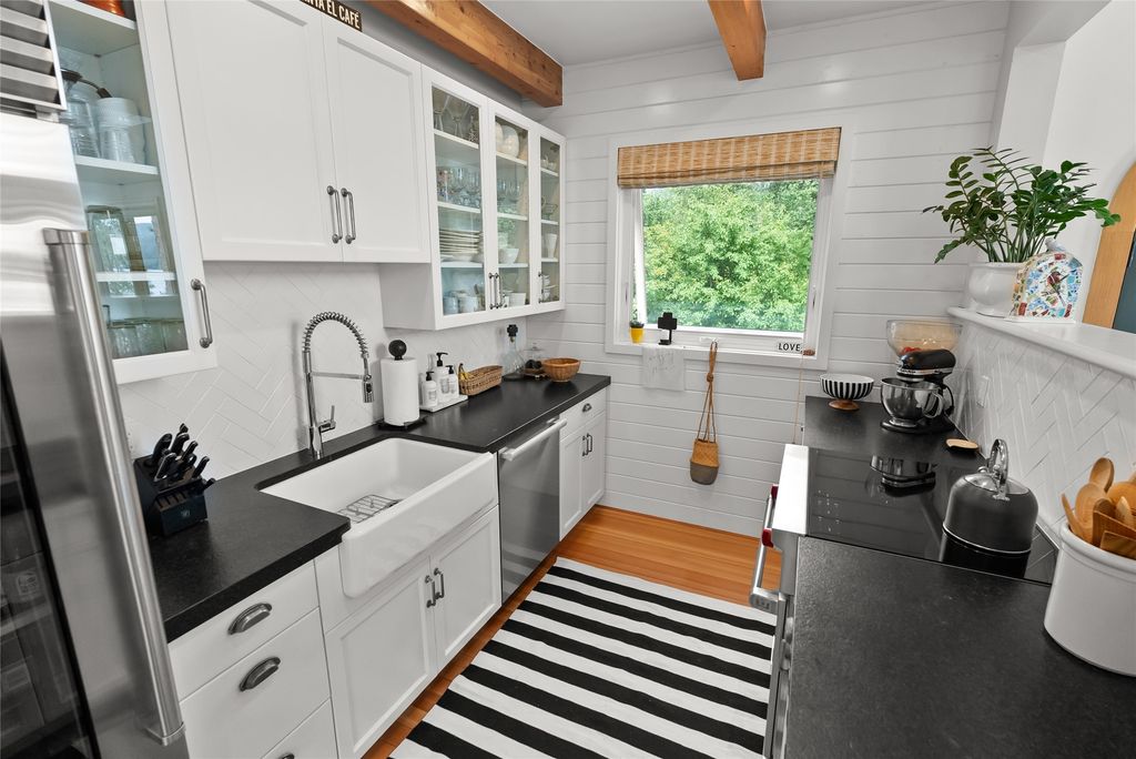 14833 Sunburst Drive, Bigfork, MT 59911 photo 21