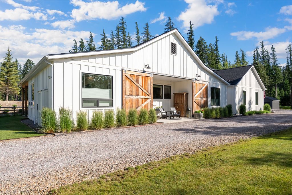 14833 Sunburst Drive, Bigfork, MT 59911 photo 28