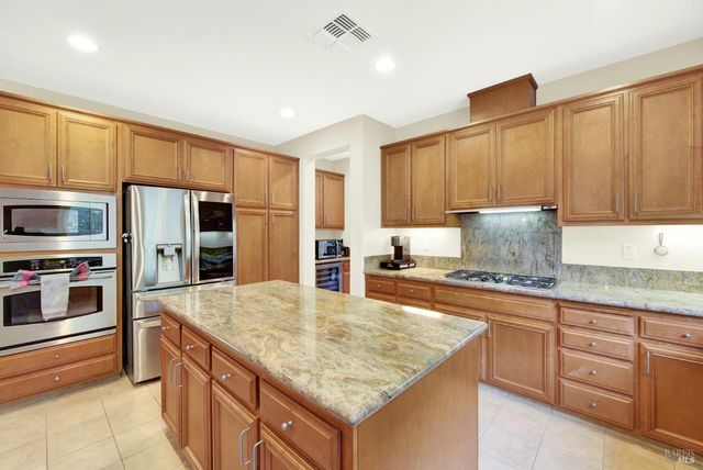 4615 Orchestra Pl, Fairfield, CA 94534