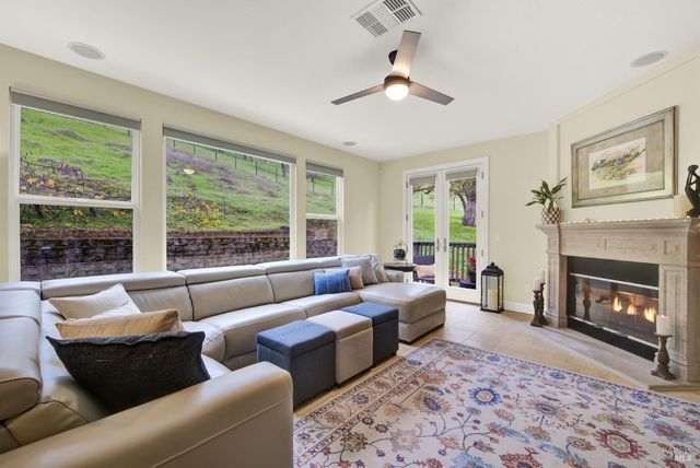 4615 Orchestra Pl, Fairfield, CA 94534