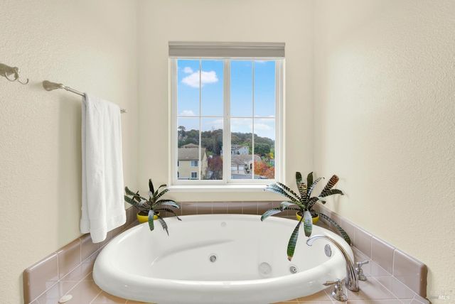 4615 Orchestra Pl, Fairfield, CA 94534