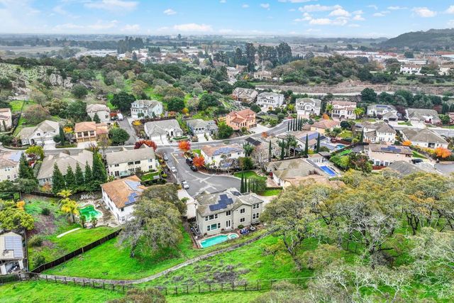 4615 Orchestra Pl, Fairfield, CA 94534