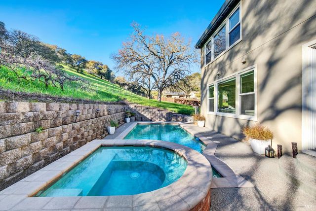 4615 Orchestra Pl, Fairfield, CA 94534