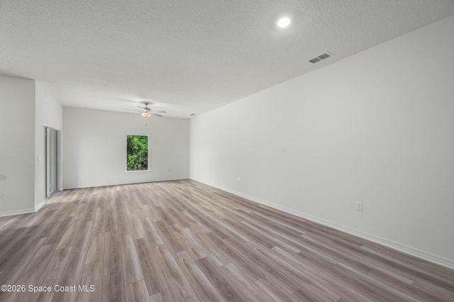 418 Haleybury Street SW, Palm Bay, FL 32908