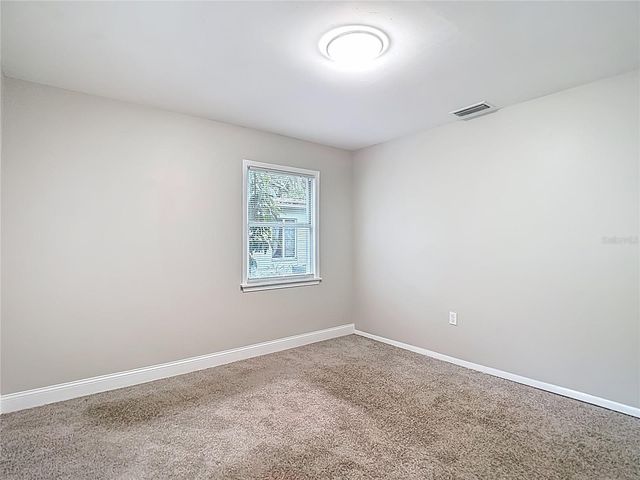 1328 DIVOT LANE, Tampa, FL 33612