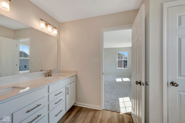 4105 Murray Drive, Mccordsville, IN 46055