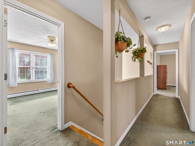 11 Cottage Lane, East Lyme, CT 06357