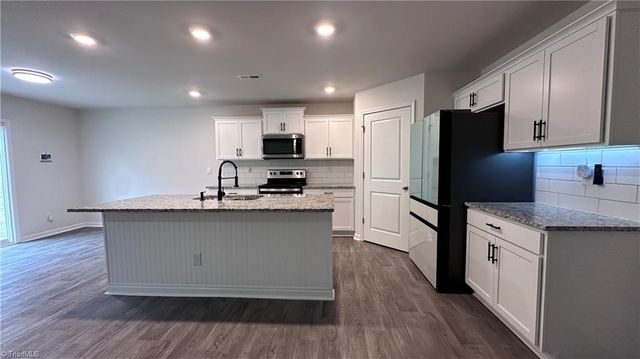 5046 Crest Court, Trinity, NC 27370