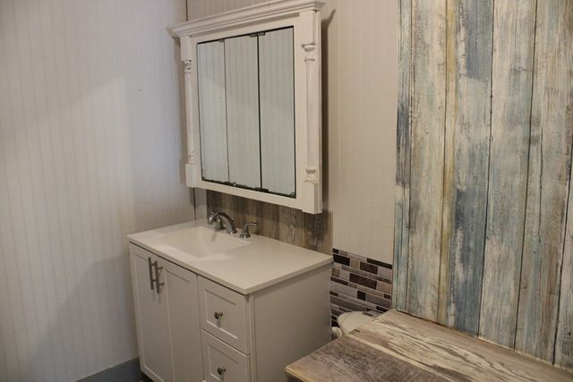 1002 Broadway Street, Ballinger, TX 76821