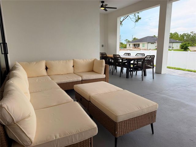 8212 LEAFY WAY, Port Charlotte, FL 33981