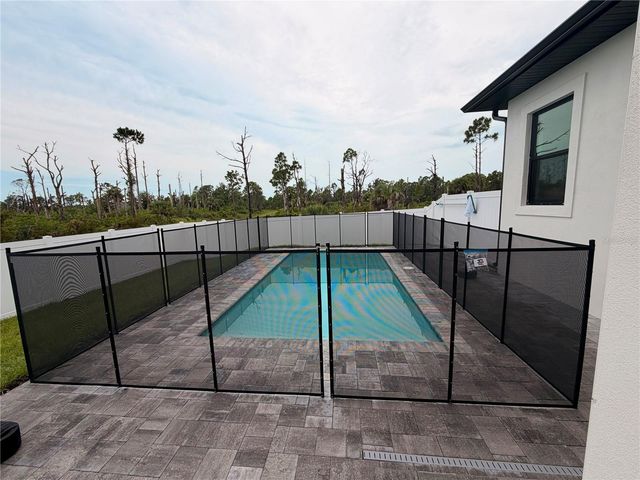 8212 LEAFY WAY, Port Charlotte, FL 33981