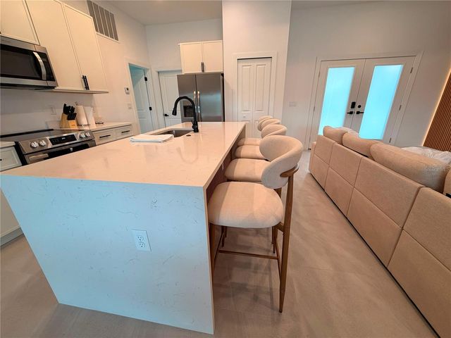8212 LEAFY WAY, Port Charlotte, FL 33981